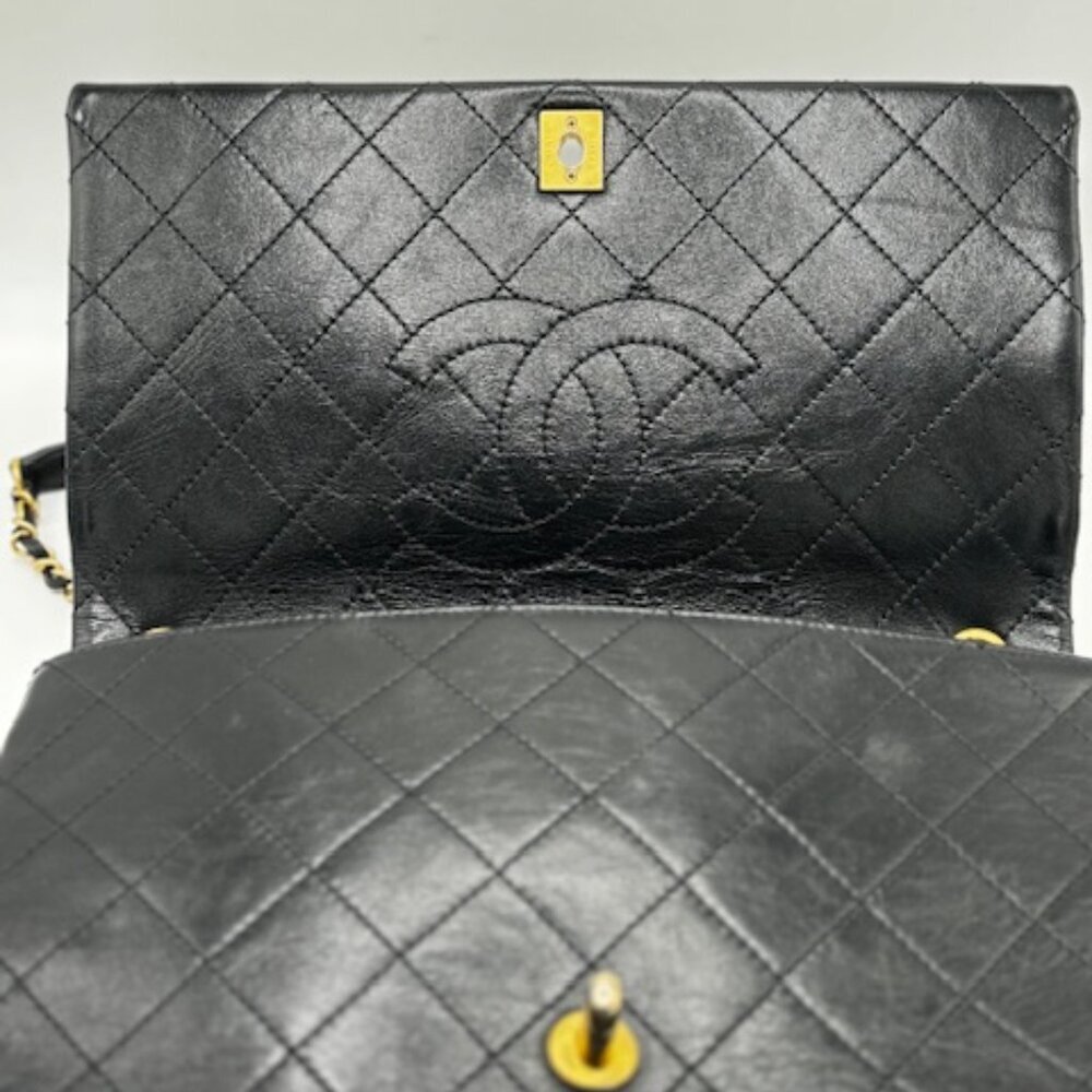 Chanel Chain Stitched Calfskin Flap Bag Medium Black Shoulder bag - Picture 12 of 17